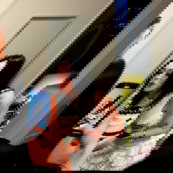 nevaaadaa nevaaadaa archive image