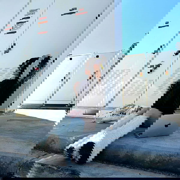 nevaaadaa nevaaadaa archive image