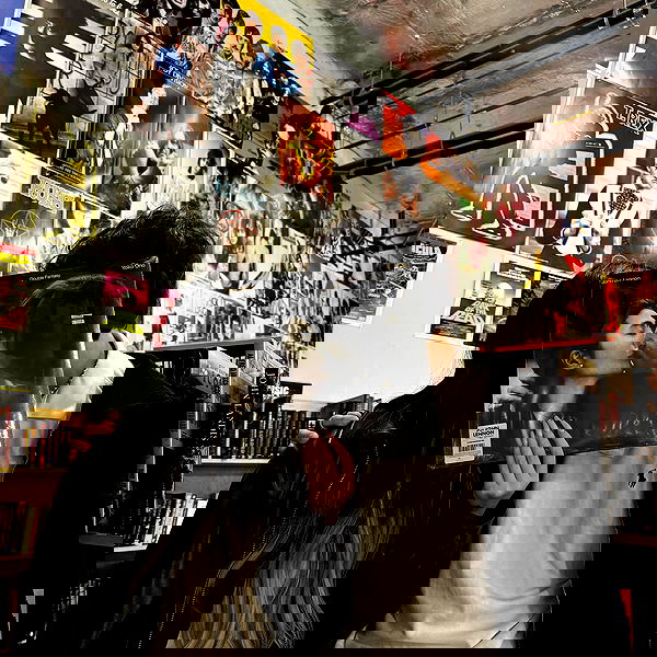 nevaaadaa nevaaadaa archive image