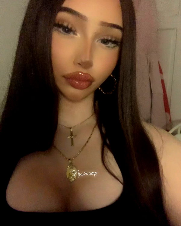 nia2vamp instagram image archive image