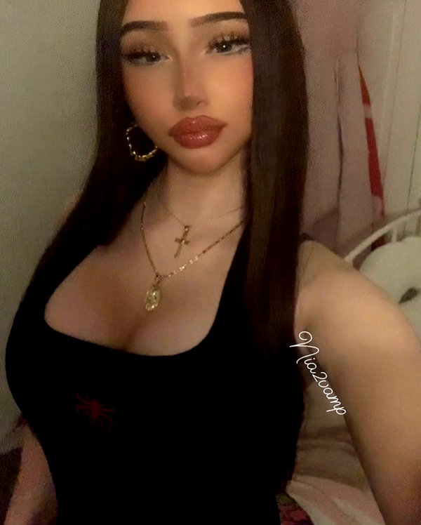 nia2vamp instagram image archive image