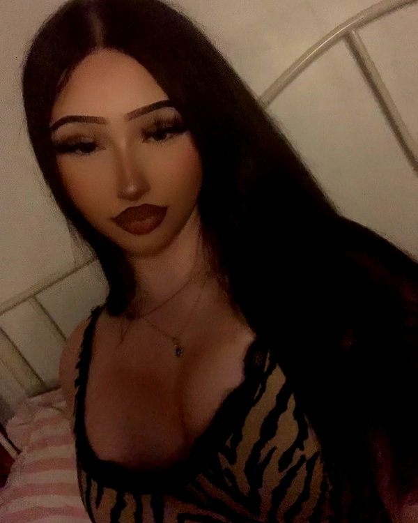 nia2vamp instagram image archive image