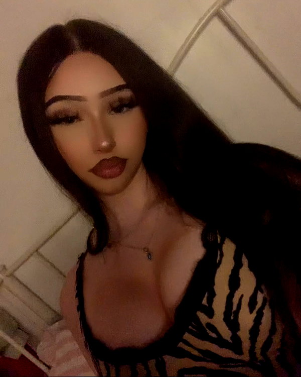 nia2vamp instagram image archive image