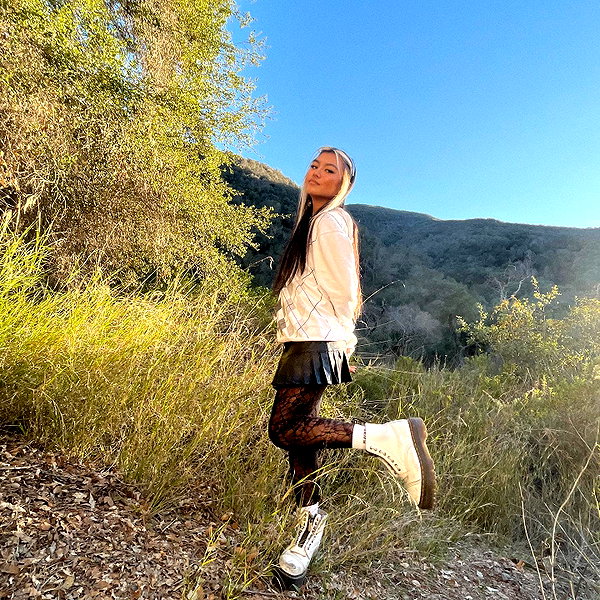 nicoleviado instagram image archive image