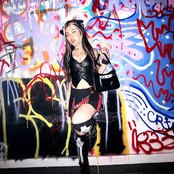 nicoleviado instagram image archive image