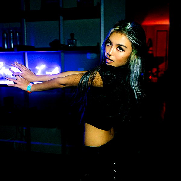 nicoleviado instagram image archive image