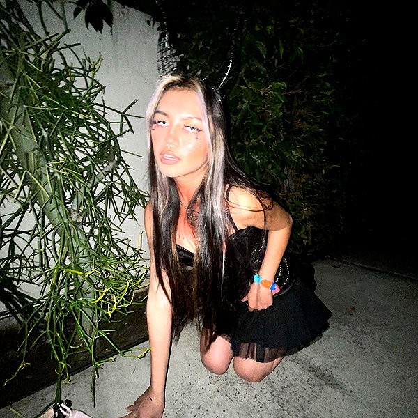 nicoleviado instagram image archive image