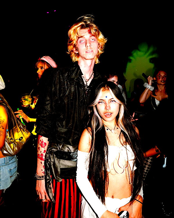 nicoleviado instagram image archive image