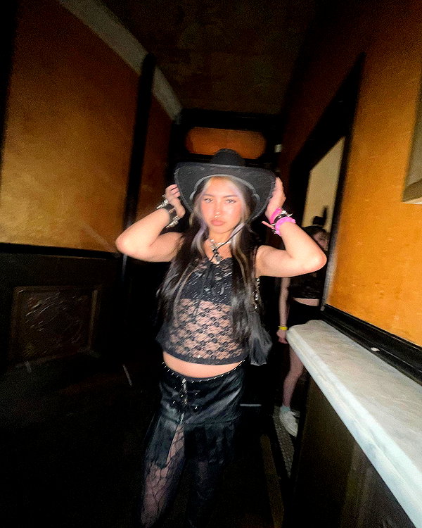 nicoleviado instagram image archive image