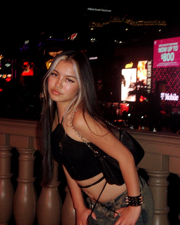 nicoleviado instagram image archive image