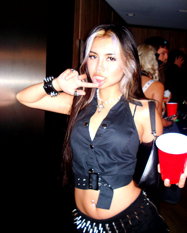 nicoleviado instagram image archive image