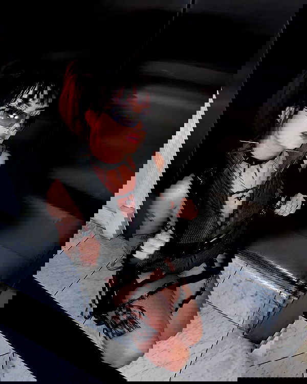 nikkibitez nikkibitez archive image