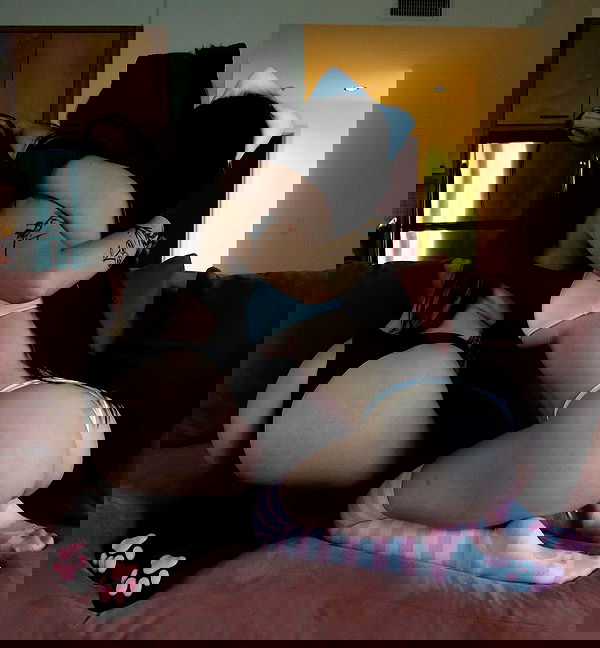 nikkibitez nikkibitez archive image