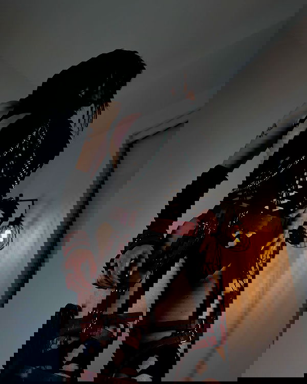 nikkibitez nikkibitez archive image