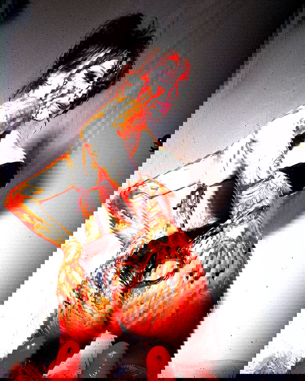 nikkibitez nikkibitez archive image