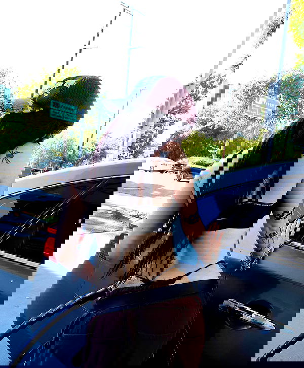 nikkibitez nikkibitez archive image