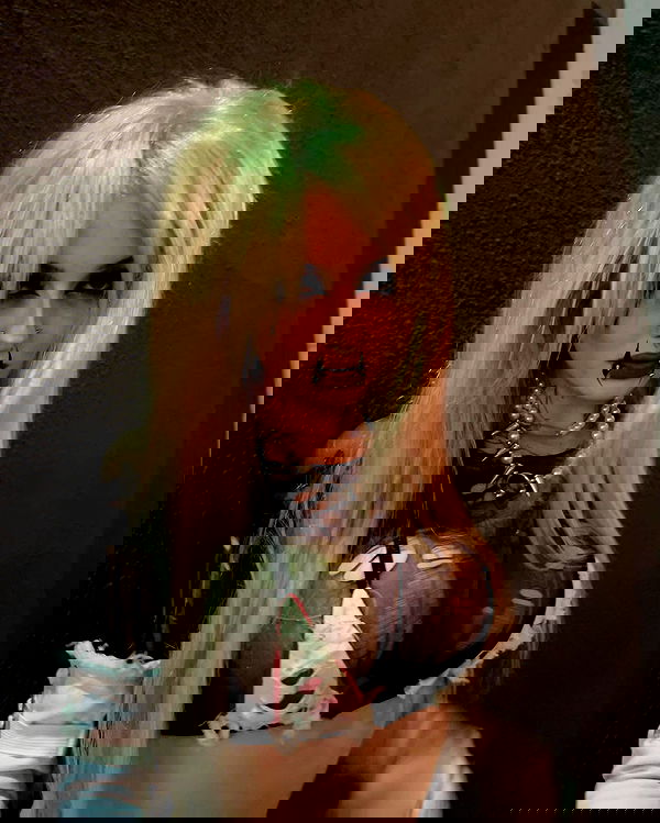 nikkibitez nikkibitez archive image