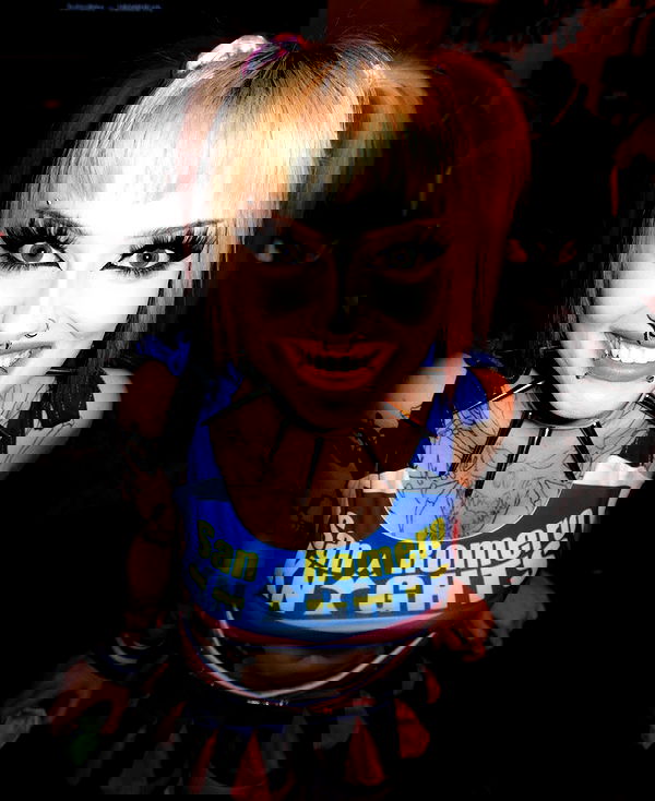 nikkibitez nikkibitez archive image