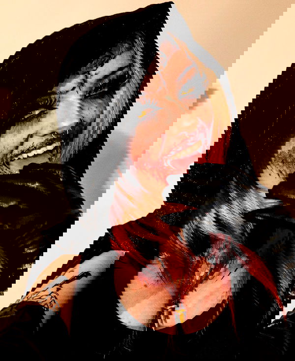 nikkibitez nikkibitez archive image