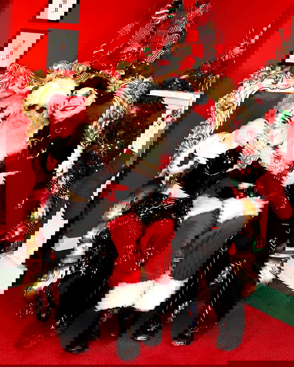 nikkibitez nikkibitez archive image