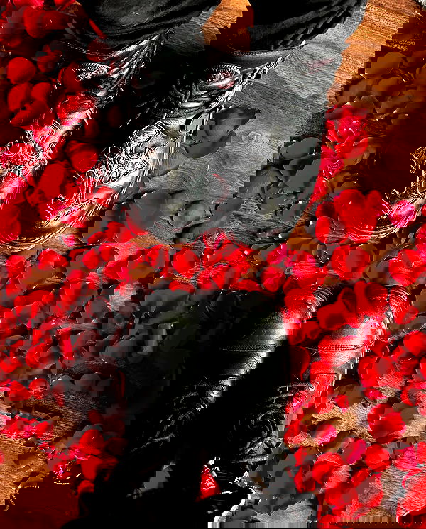 nikkibitez nikkibitez archive image