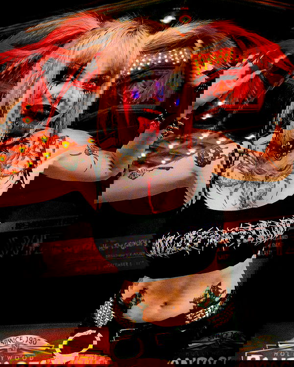 nikkibitez nikkibitez archive image