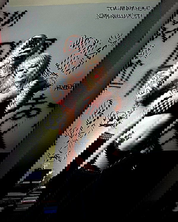 nikkibitez nikkibitez archive image