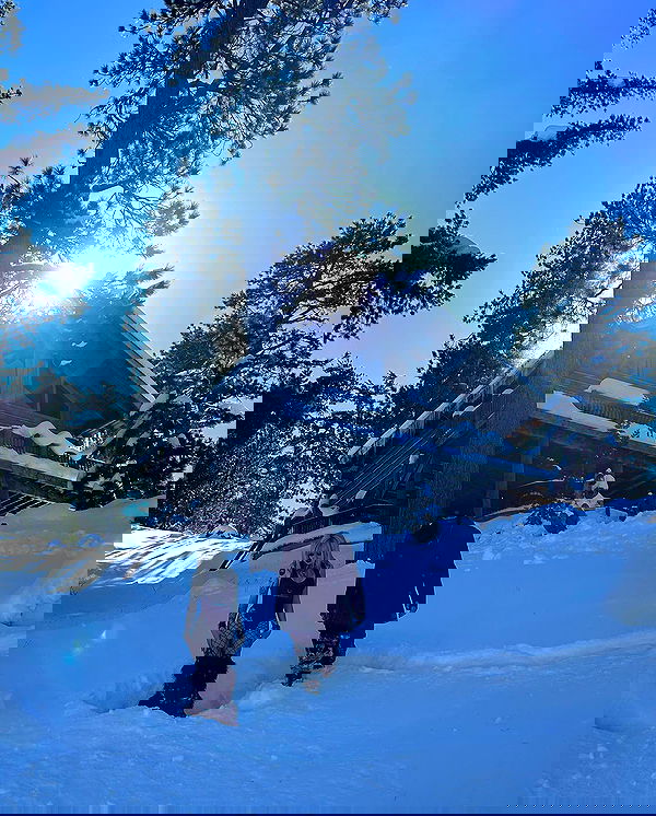 nikkibitez nikkibitez archive image