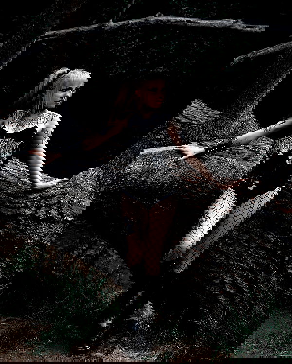 nikkibitez nikkibitez archive image