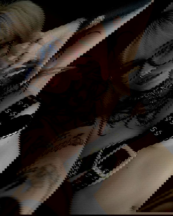 nikkibitez nikkibitez archive image