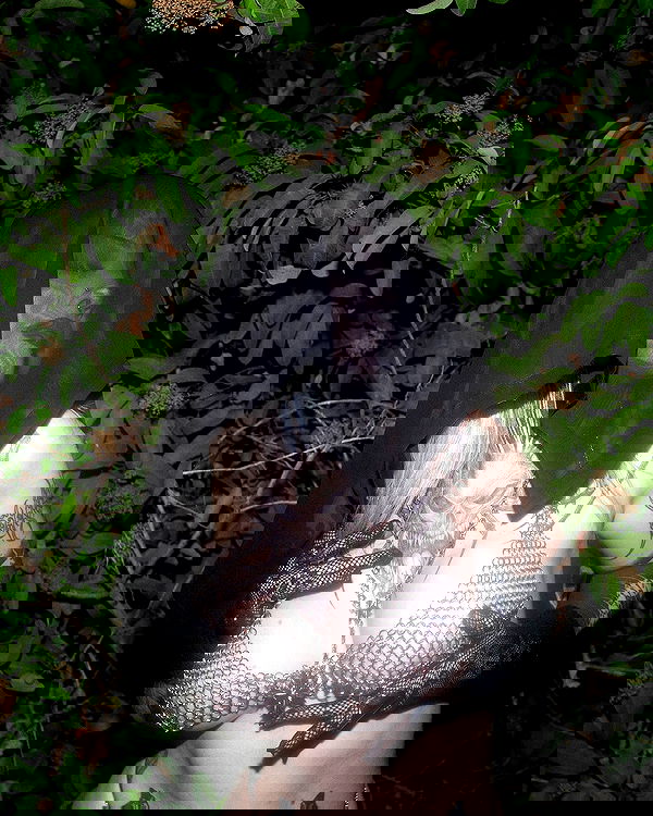 nikkibitez nikkibitez archive image