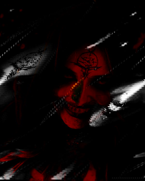 nikkibitez nikkibitez archive image