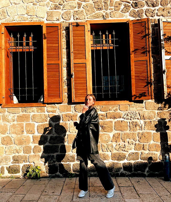 nikol.shishak instagram image archive image