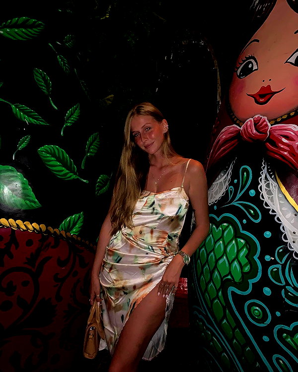 nikol.shishak instagram image archive image