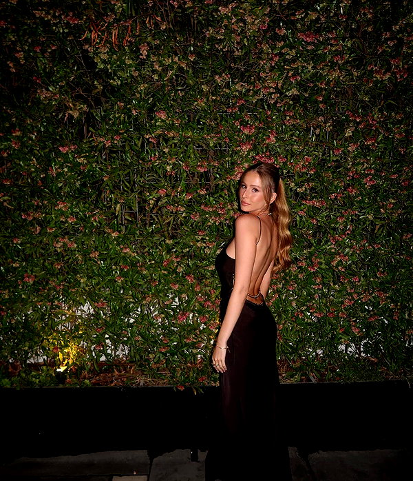 nikol.shishak instagram image archive image