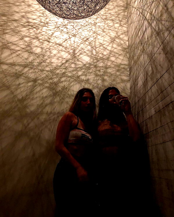 noa_mendel_ instagram image archive image