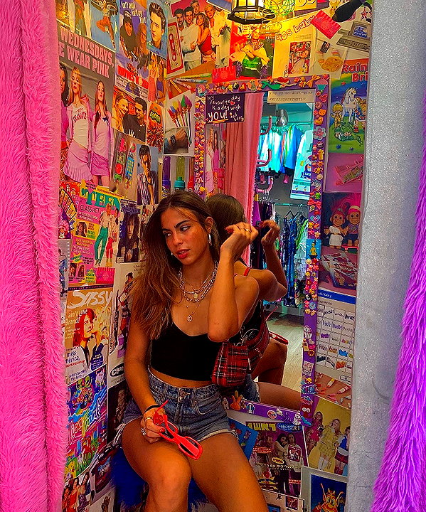 noa_mendel_ instagram image archive image