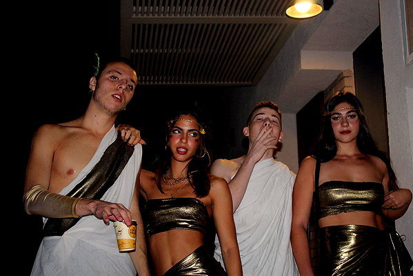 noa_mendel_ instagram image archive image