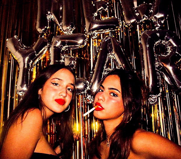 noa_mendel_ instagram image archive image