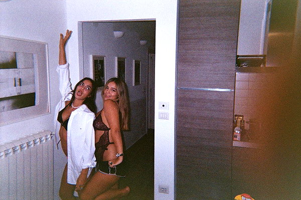 noa_mendel_ instagram image archive image