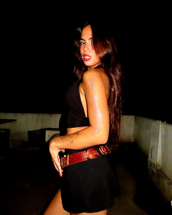 noa_mendel_ instagram image archive image