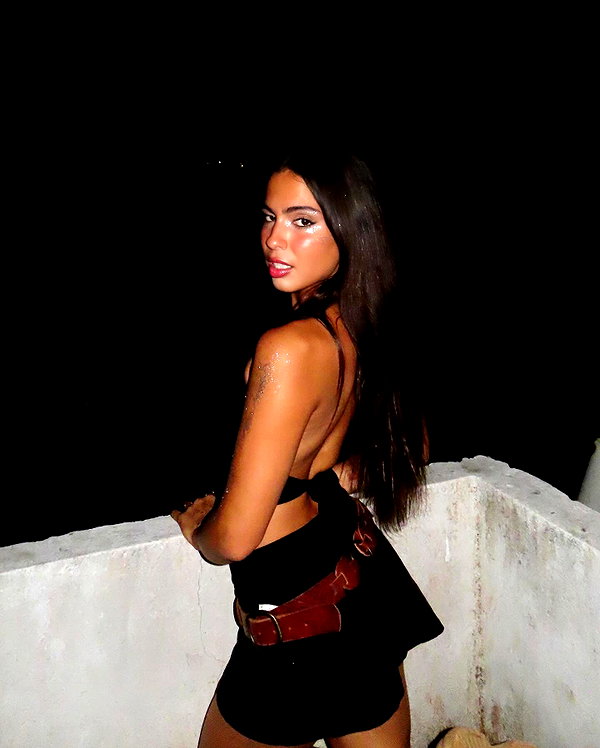 noa_mendel_ instagram image archive image