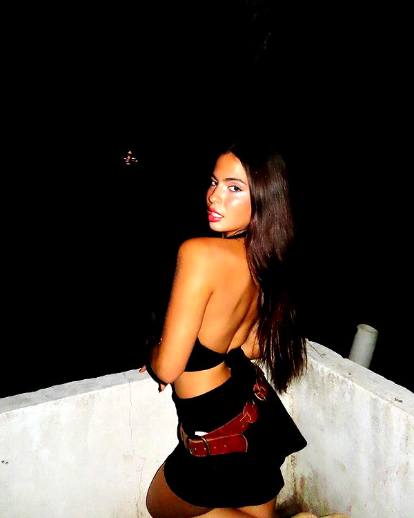 noa_mendel_ instagram image archive image
