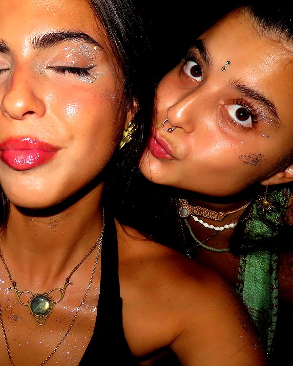 noa_mendel_ instagram image archive image