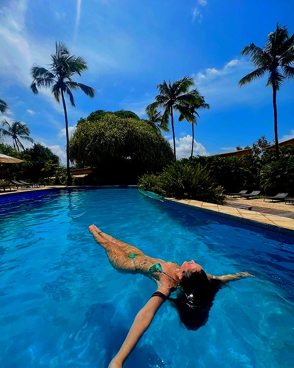 noam_shaham instagram image archive image