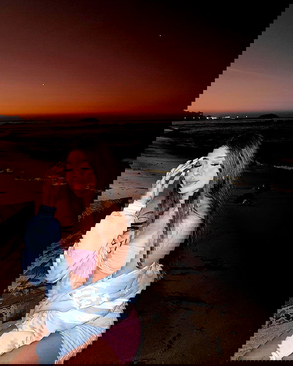 noeemiimii noeemiimii archive image