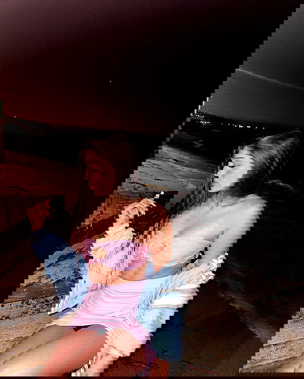 noeemiimii noeemiimii archive image