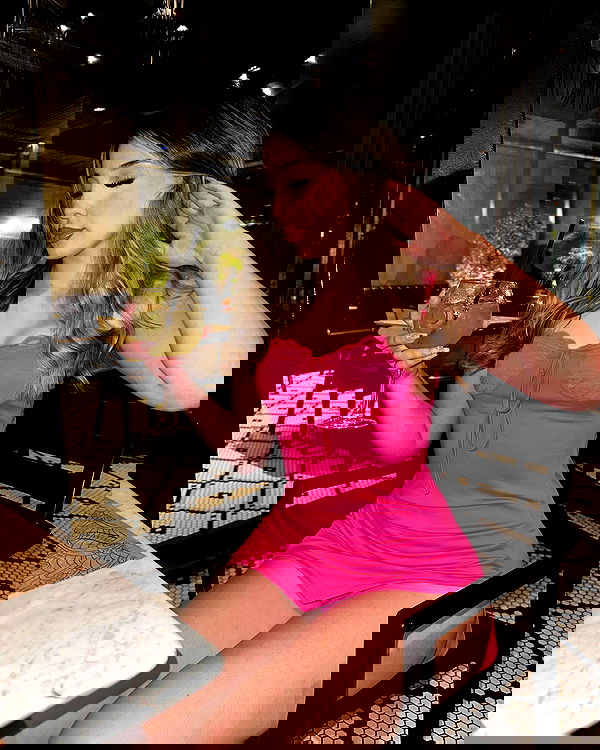 noeemiimii noeemiimii archive image