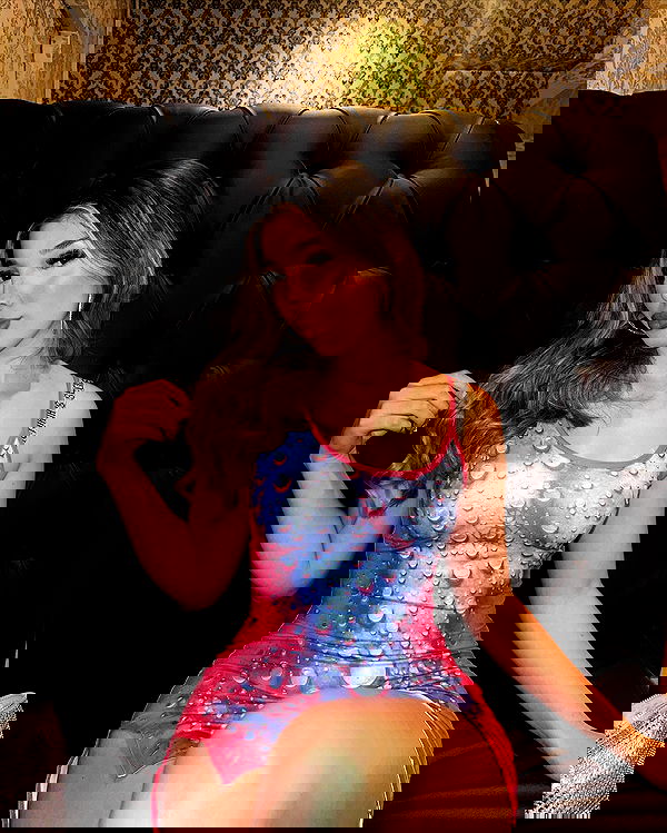 noeemiimii noeemiimii archive image