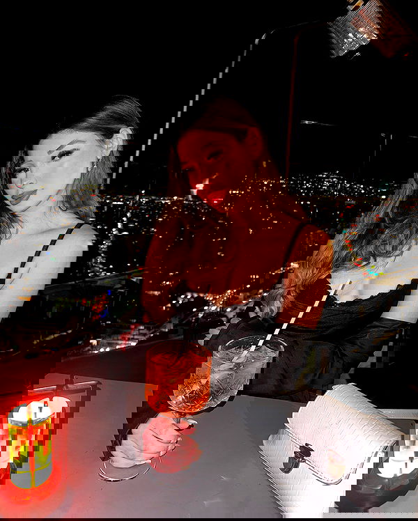 noeemiimii noeemiimii archive image